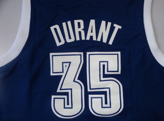 用实际行动 用实际行动