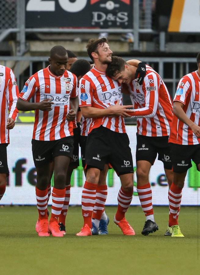 上海申花以 上海申花以